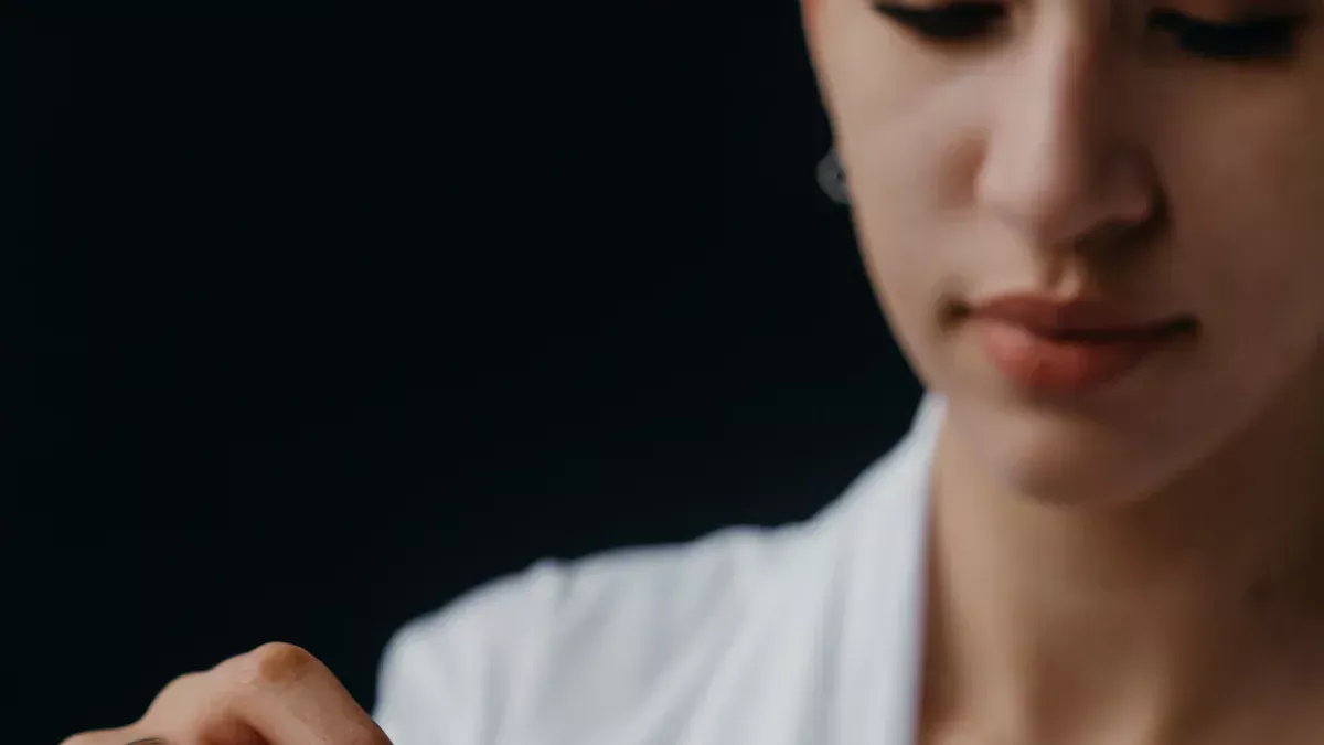 フェイスマスクの前後に何をすべきですか?