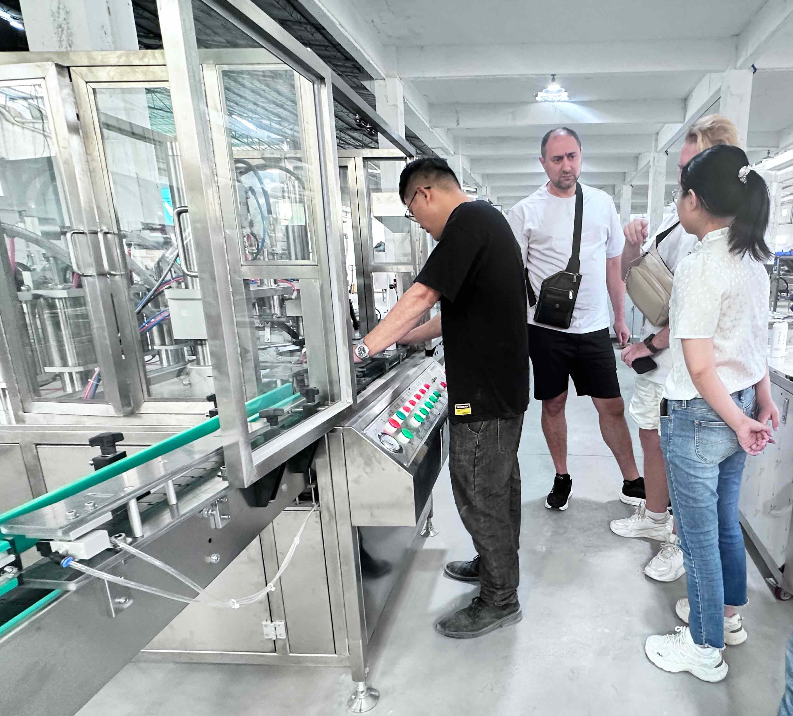 エアゾール充填機のデバッグ