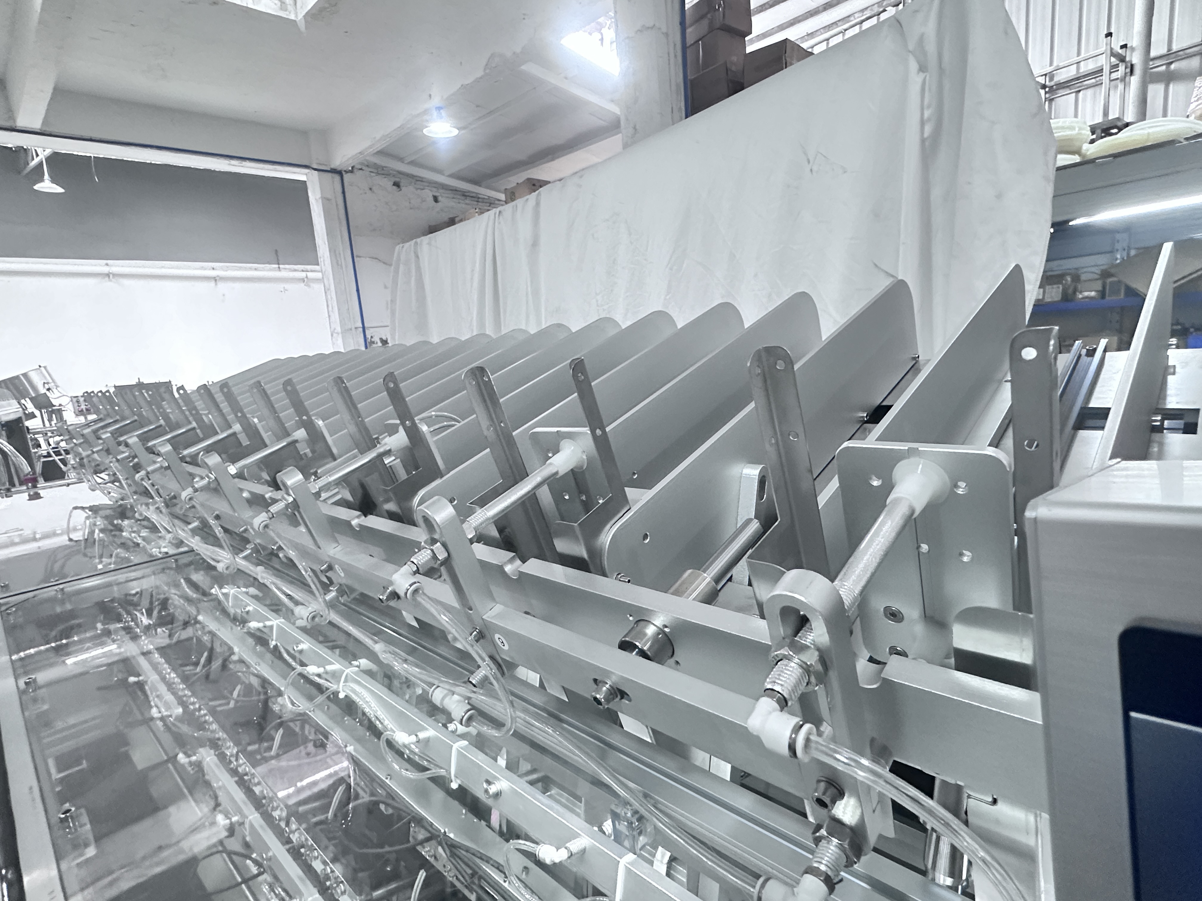 Essence-Facail-Mask-Filling