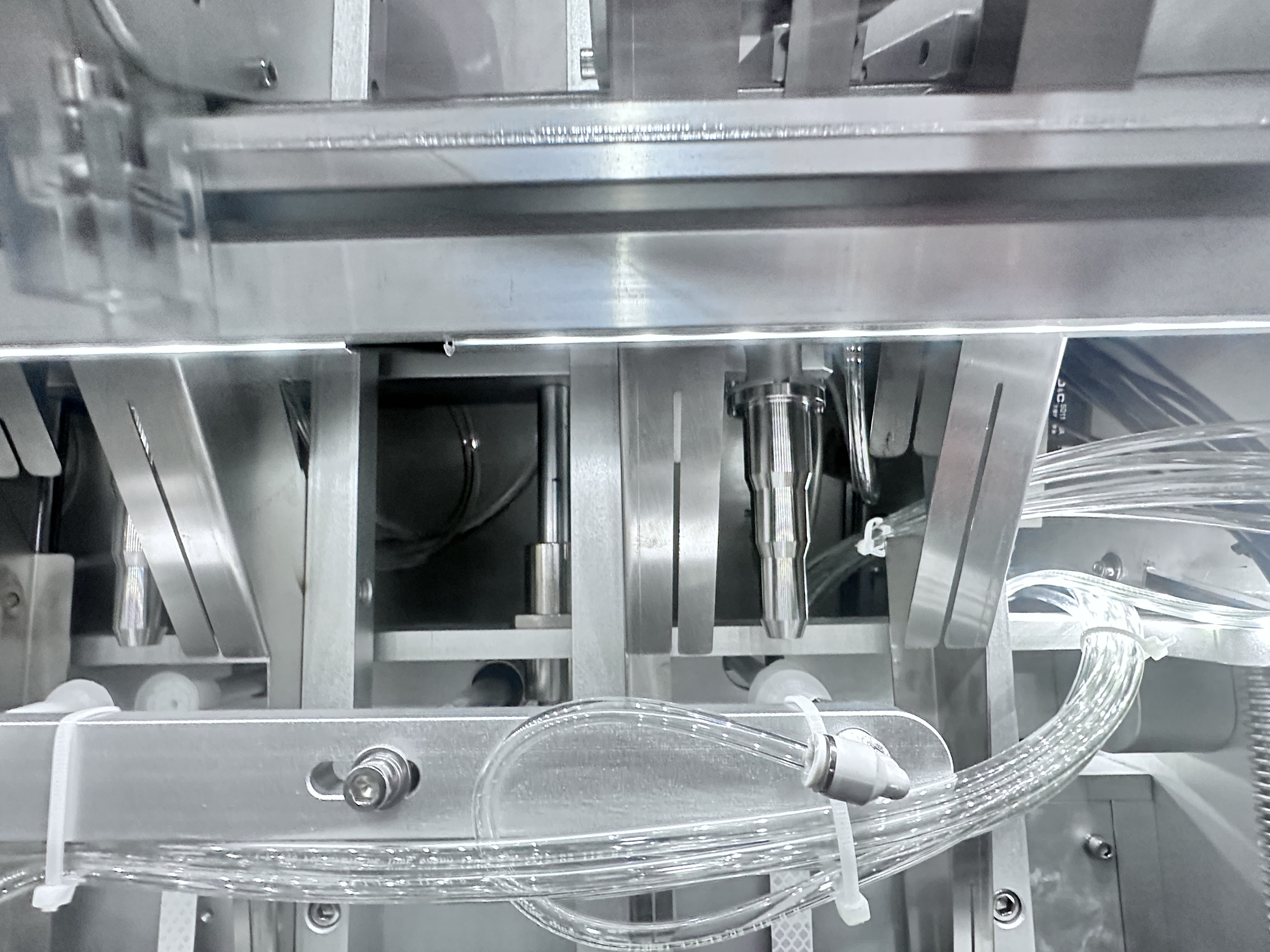 Essence-Facail-Mask-Filling