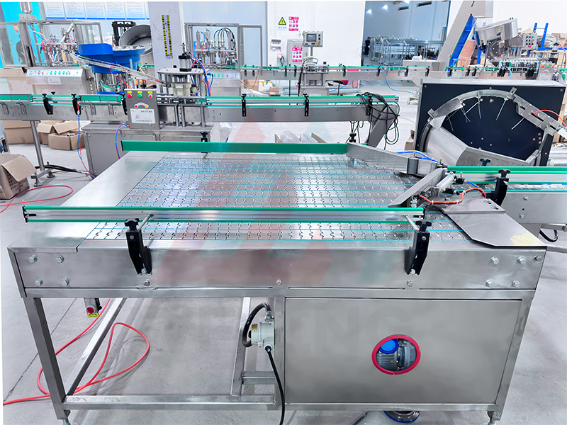 1.空き缶フィーダー