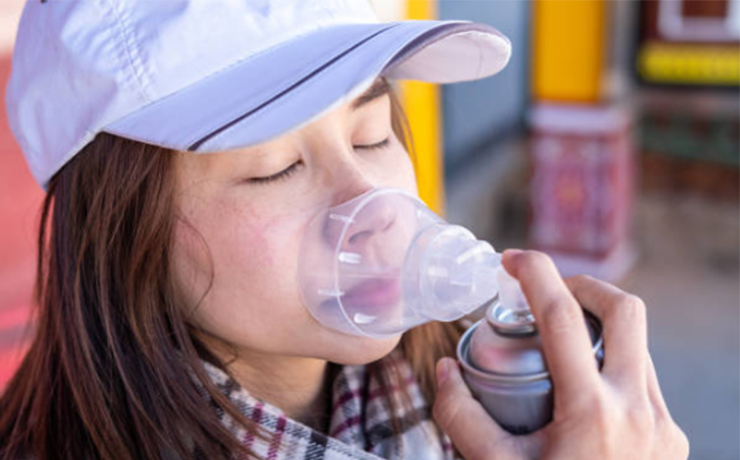 缶詰フレッシュエアと缶詰純酸素ビジネスの背後にあるものは何ですか?